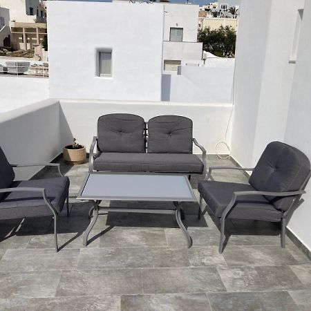 Triena Apartments Fira  Exteriér fotografie