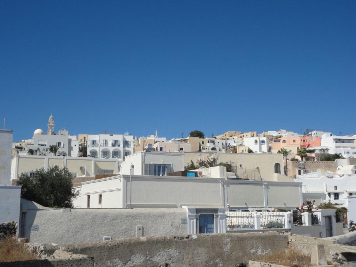 Triena Apartments Fira  Exteriér fotografie