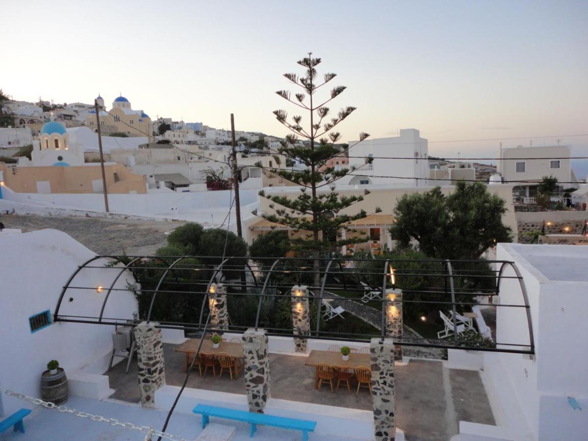 Triena Apartments Fira  Exteriér fotografie