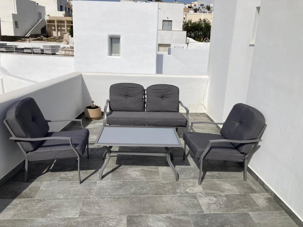 Triena Apartments Fira  Exteriér fotografie